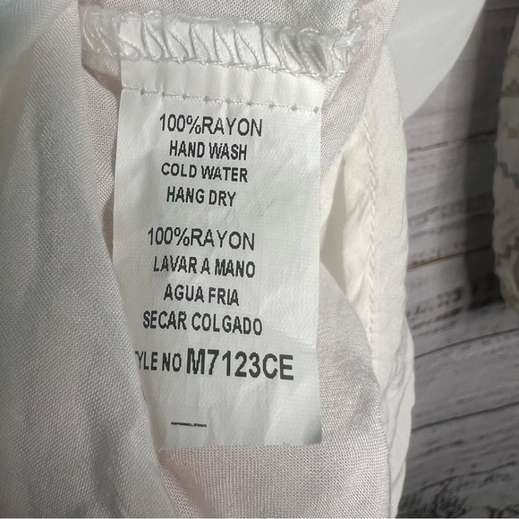 Monoreno Large Boho Shirt White Embroidered Long Sleeve Top - Picture 4 of 8